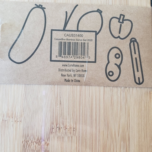 Causebox Core Bamboo Serve Set NWT. - Picture 4 of 4